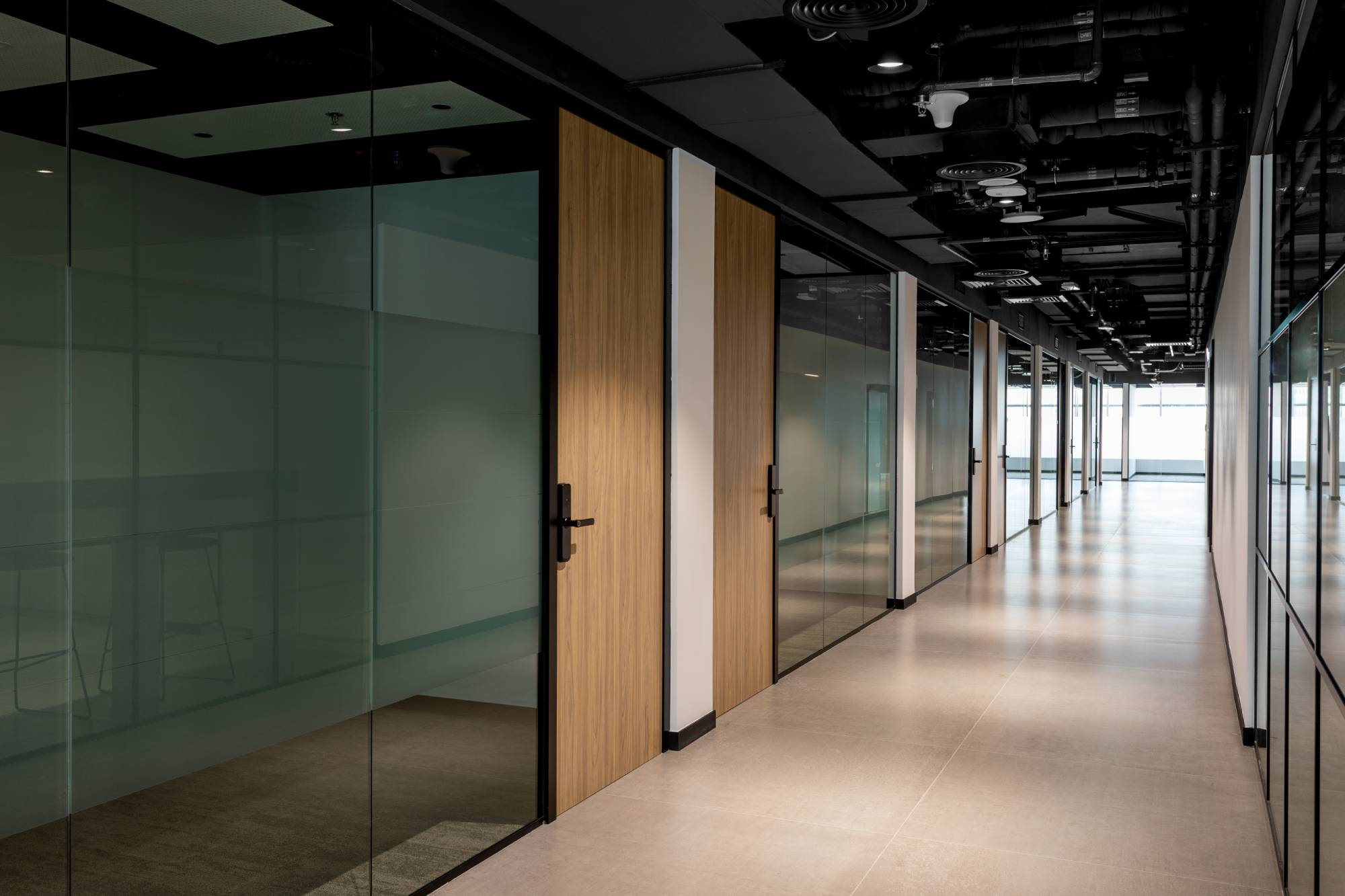 Sentinel Virtual Office - Convention Tower - Hallway